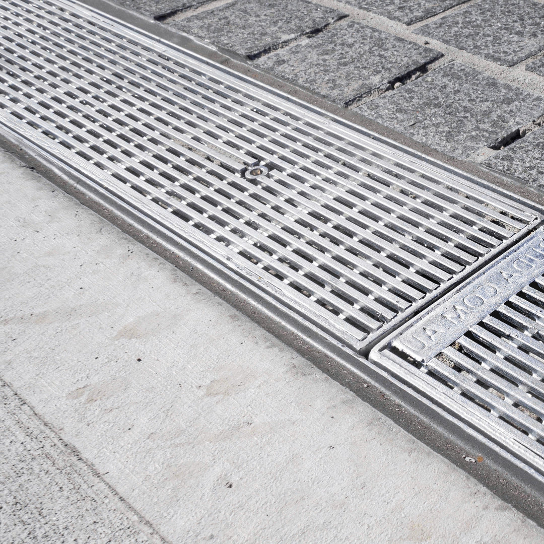Budaguard™ - Heelguard Galvanised Trench Grate & Frame