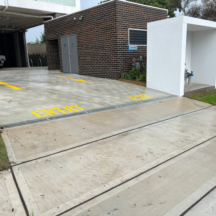 Traditional Galvanised Trench Box Grates
