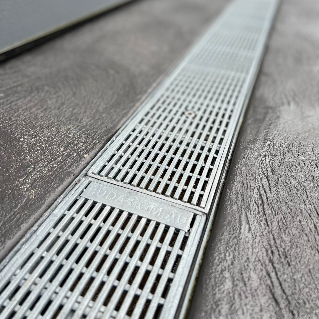 Budaguard™ - Heelguard Galvanised Trench Grate & Frame
