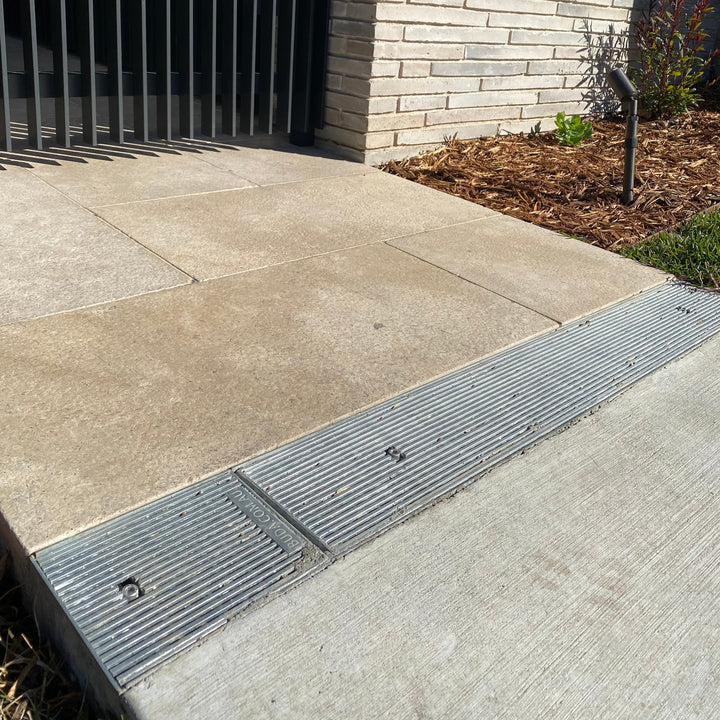 Budaguard™ - Heelguard Galvanised Trench Grate & Frame