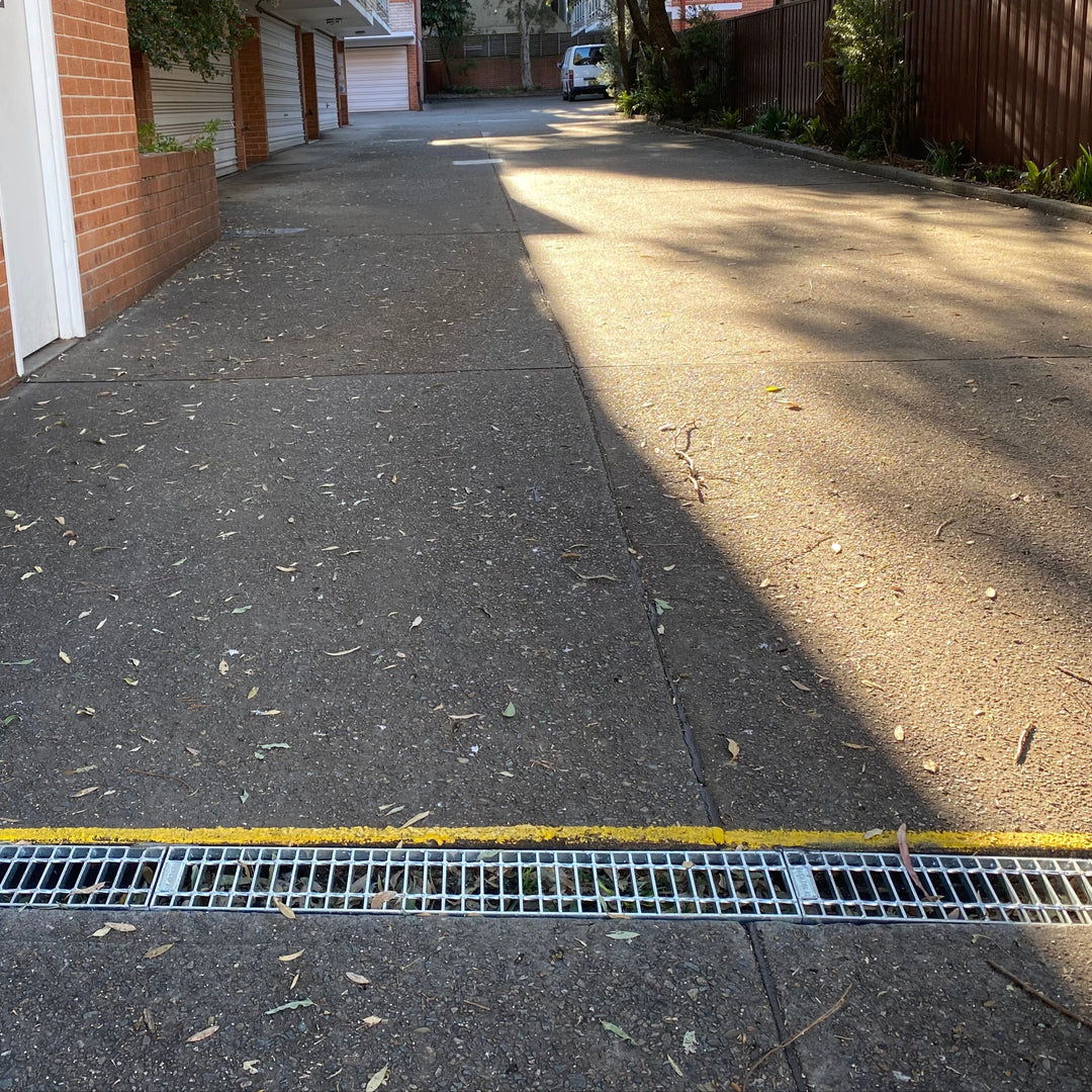 Traditional Galvanised Trench Box Grates