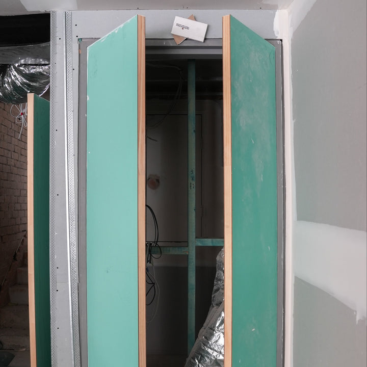 Solid Core Internal & External Doors