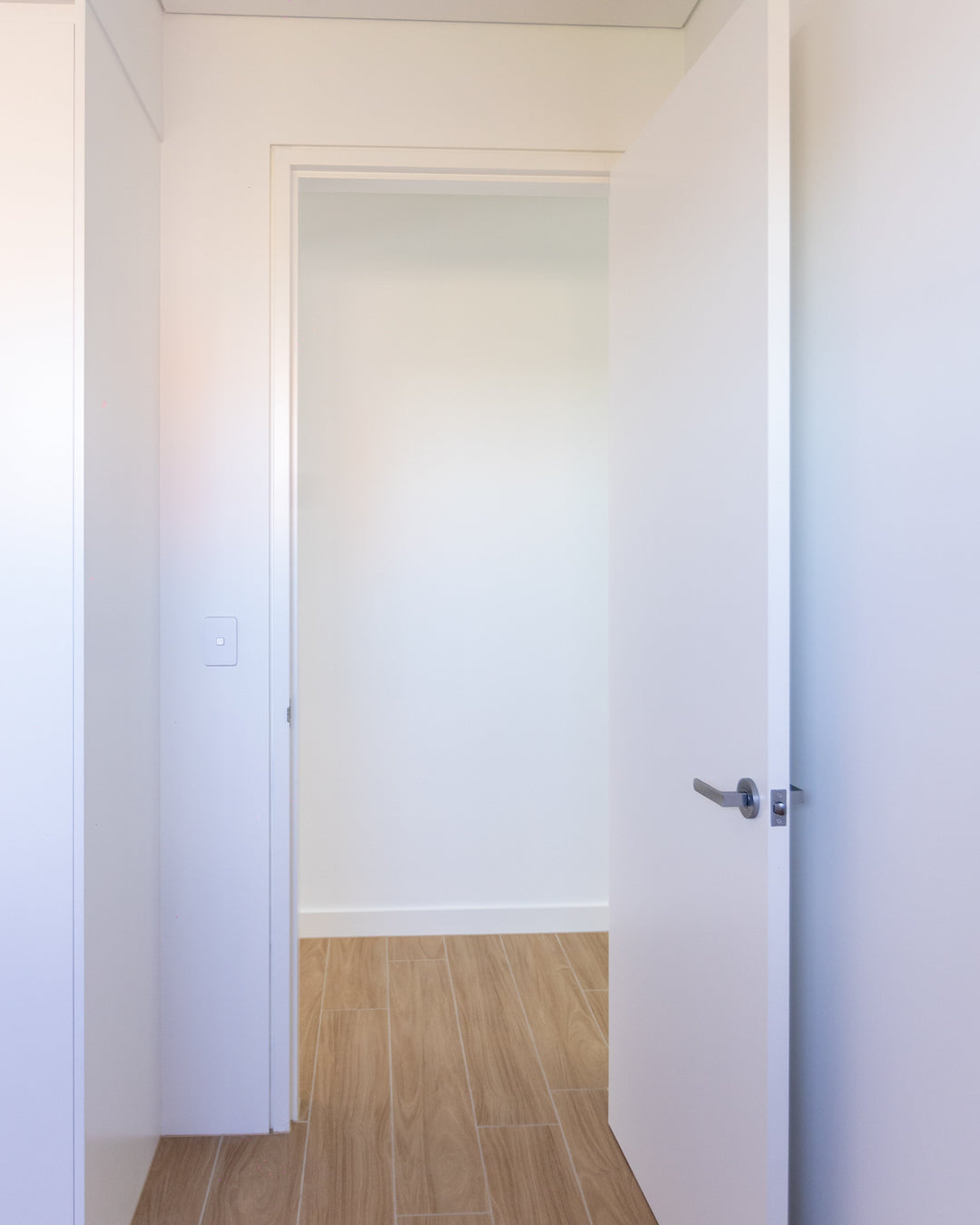 How to Install a Steel Door Frame: Step-by-Step for Builders