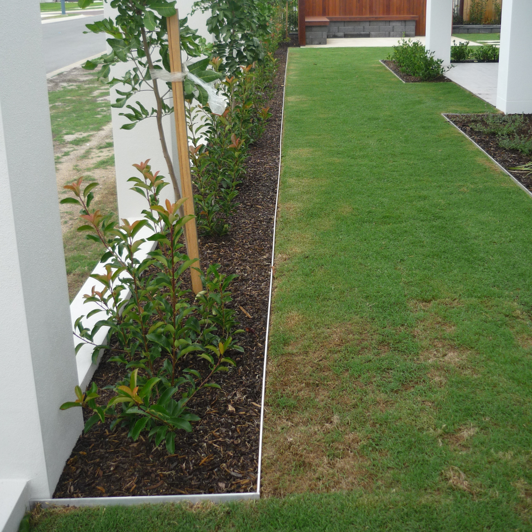 Hedge Garden Edging - Edge Pro+