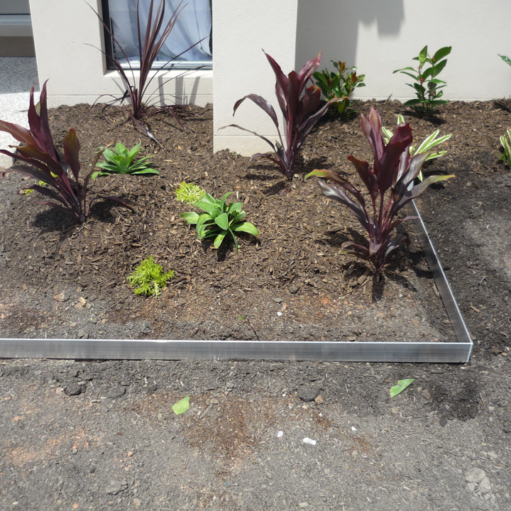 Hedge Garden Edging - Edge Pro+