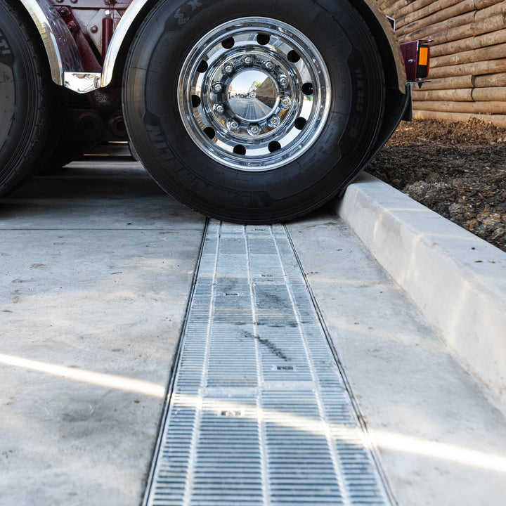 MEGAGUARD™- Heelguard Galvanised Class D HEAVY DUTY Grate & Frame