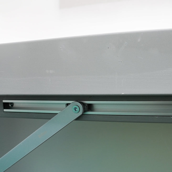 Briton 1120 Series Door Closers